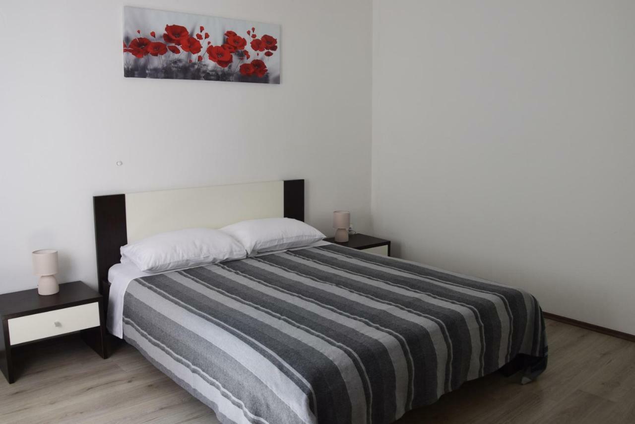 Апартаменти Apartman Ana Сали Екстер'єр фото